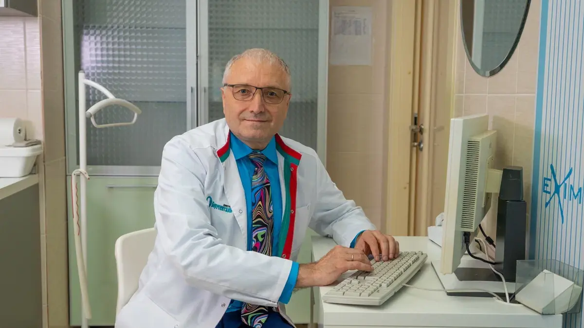 Андрей Бобровский о профессии гипнотерапевта Бобровский Андрей Вениаминович, врач-психотерапевт высшей категории, кандидат медицинских наук, Академия Доктор Борменталь, профессия гипнотерапевт